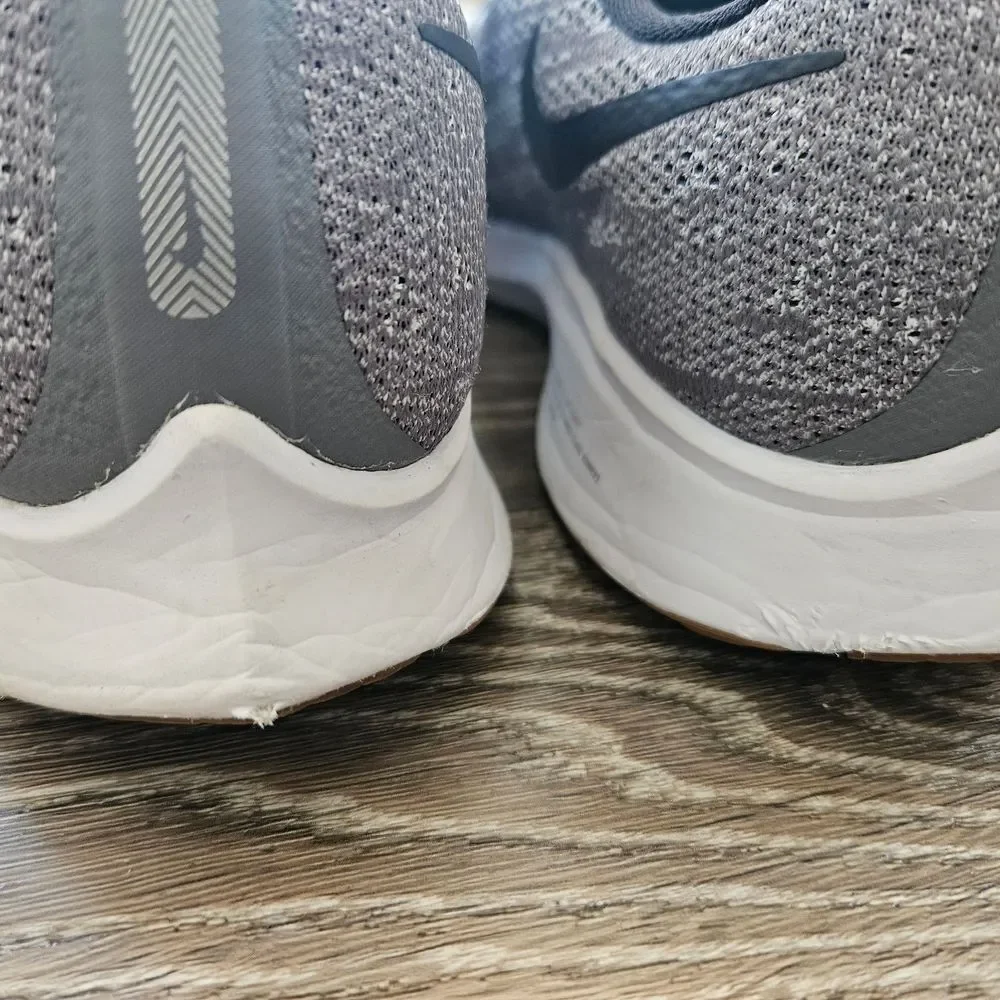 Nike Women's Gray Running Shoes